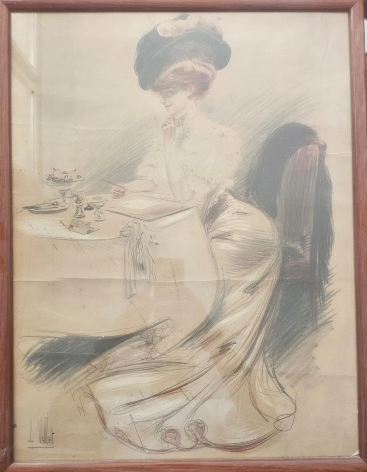Élégante au restaurant