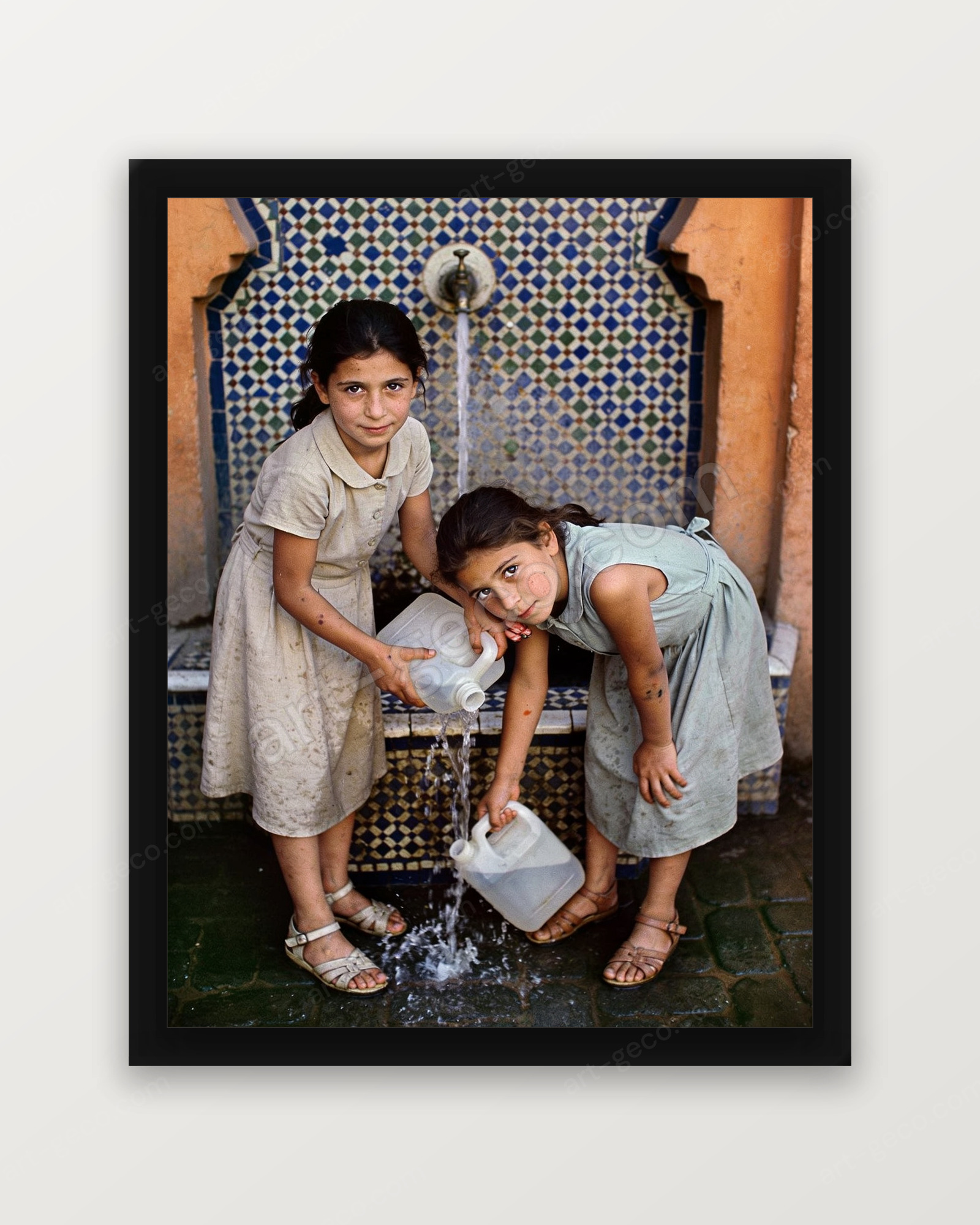 LES DEUX SŒURS À LA FONTAINE
