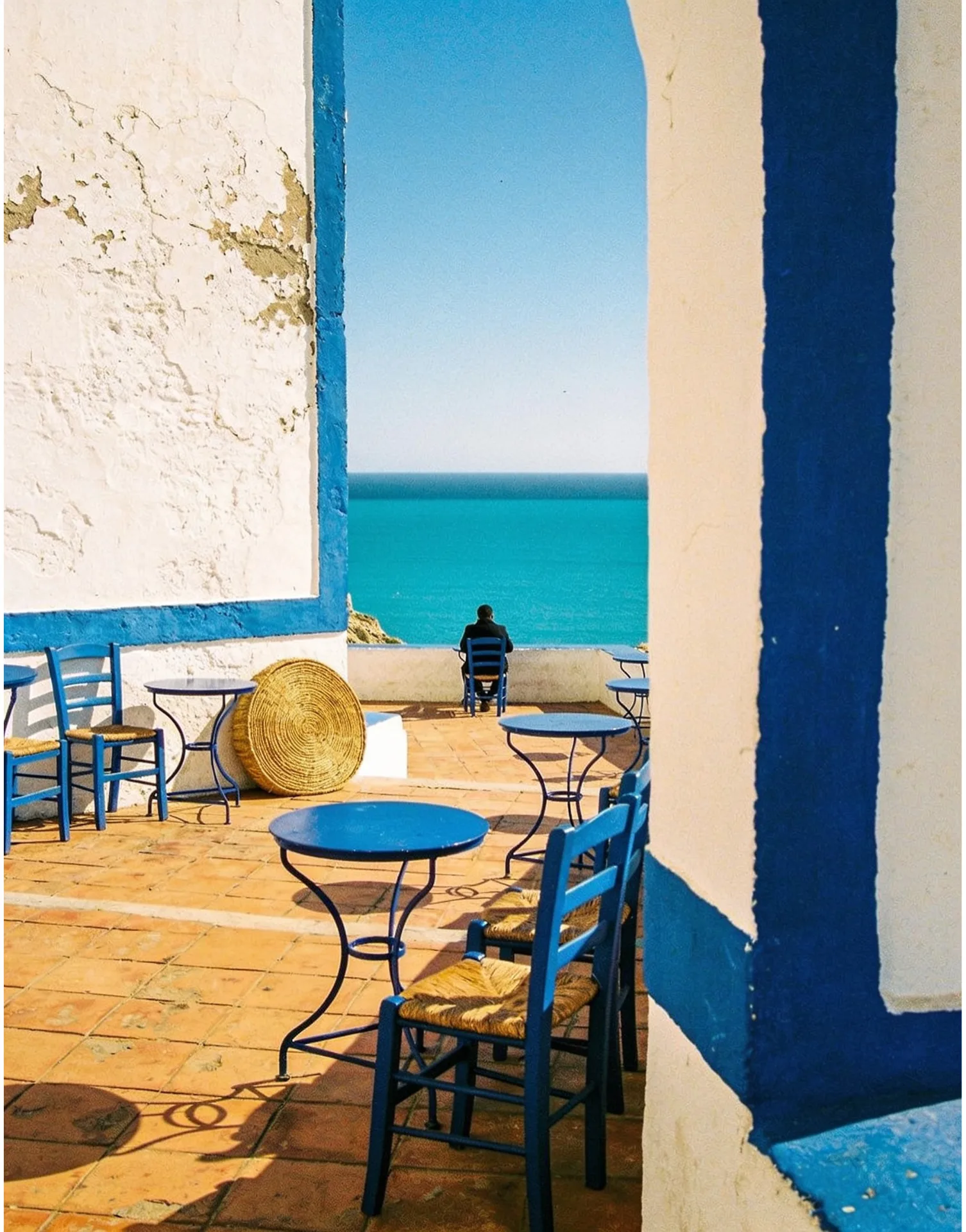 Le café sur la Falaise